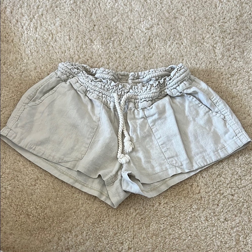 Roxy Cream High Waist Shorts with Elastic Waistband